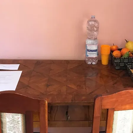 La Mia Nocleg ze śniadaniem Pompeja